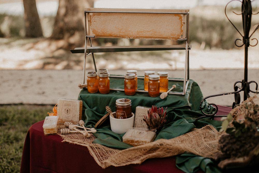 Pure Southern Honey - Wholesale Honey - Whole Wooden Honeycomb Frames (3)4