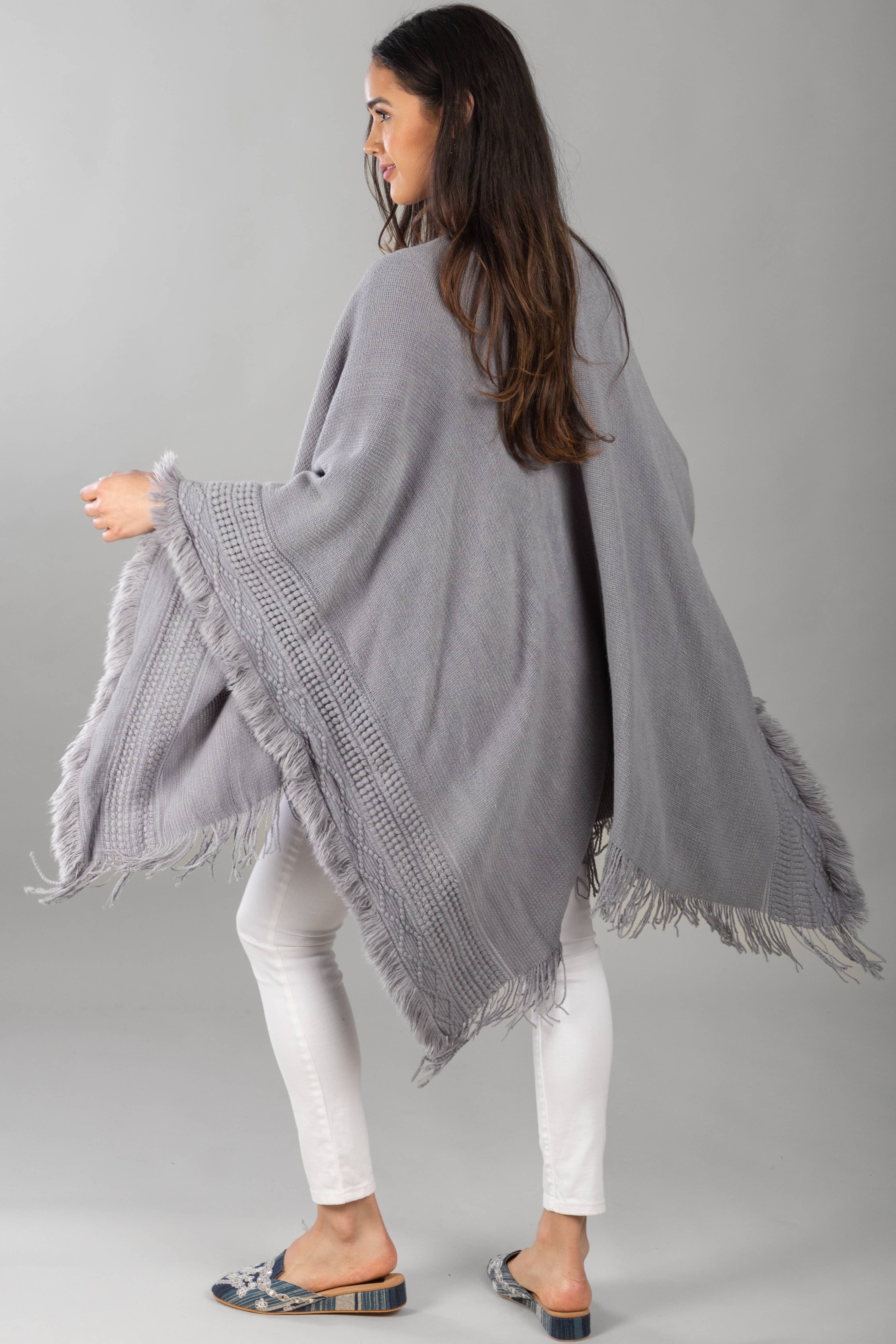 SAACHI – Engroshandel Kimono - Dame – Tara Frynset Kimono13