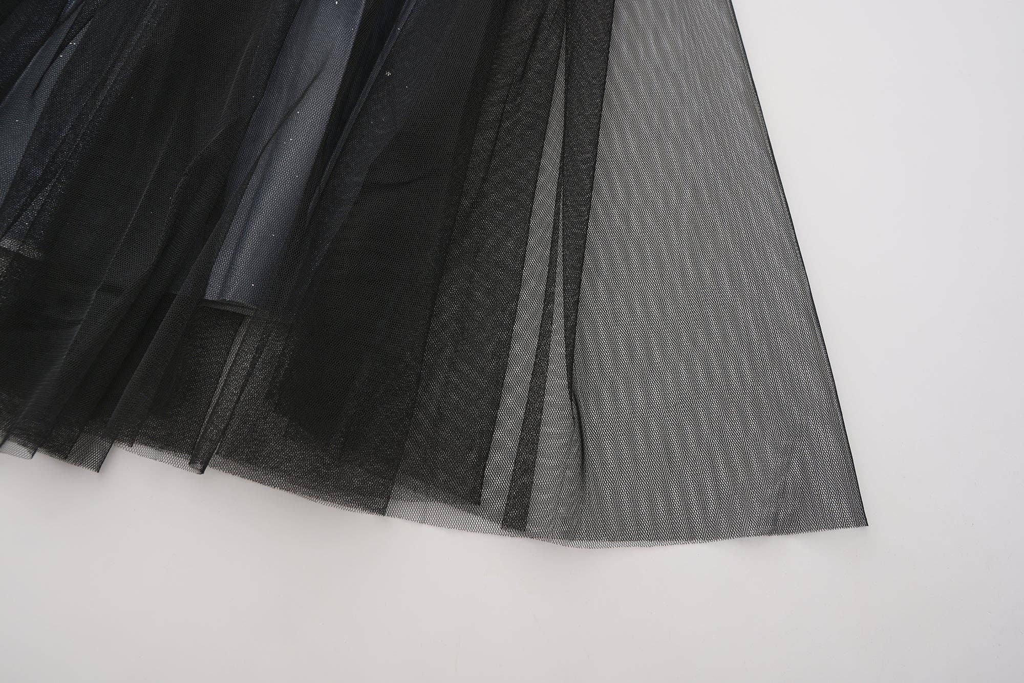 Black pleating mesh Skirt with ombre effect and glitters (Black) for wholesale on Faire6