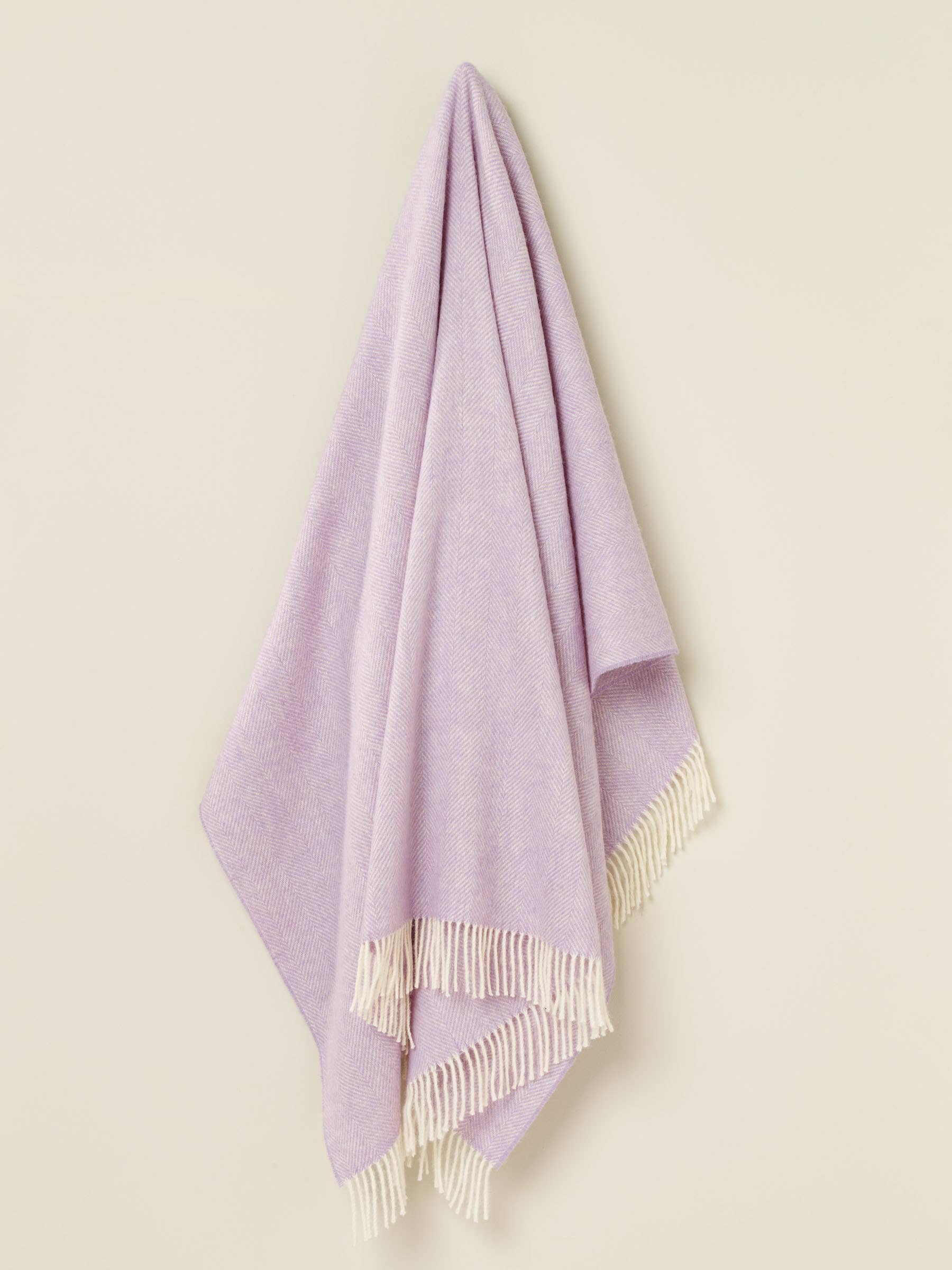 Bronte by Moon – Engroshandel Tæppe – Sildebensmønstret Britisk Uldtæppe6