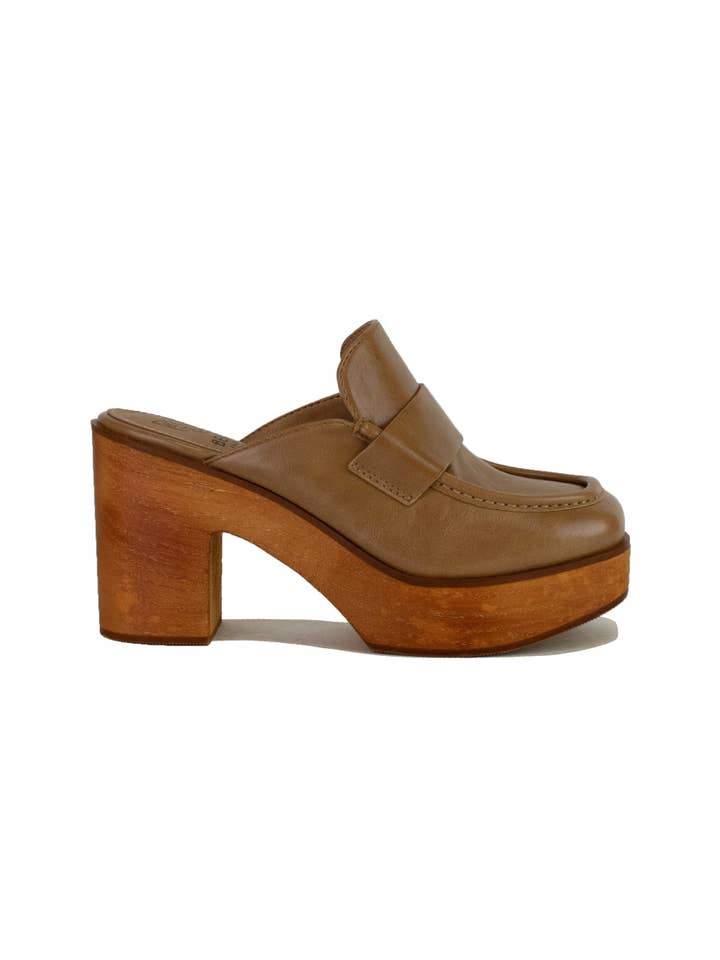 BEAST FASHION - Wholesale Platform Heels - Women's - PRESLEY-07 Wood Heel Closed Toe Platform Mules10