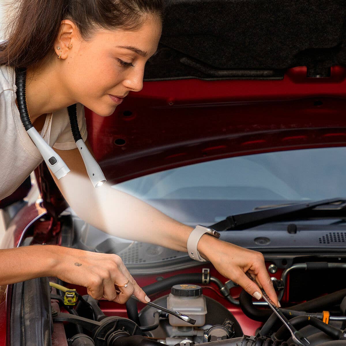 InnovaGoods - Vendita all'ingrosso Fascia per capelli - Donna - Lampada da lettura da collo ricaricabile Neddrer InnovaGoods6