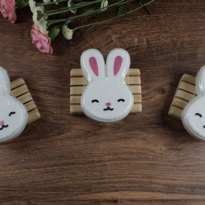 Wicked Bubbles LLC - Wholesale Bath Bomb/Fizz - Bunny Bath bomb - 5.5 oz - Fairy Dust Scent2