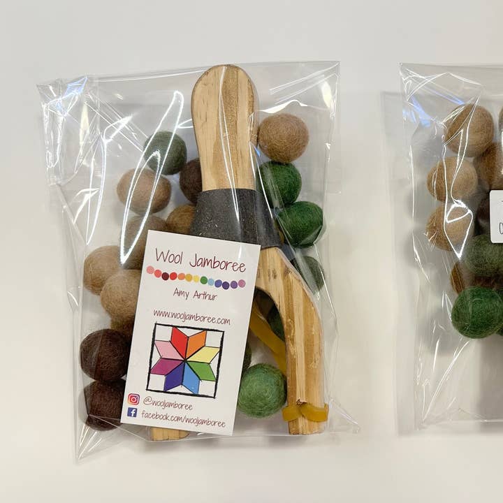 Wool Jamboree - Wholesale Slingshot - Kids - Themed Slingshot & Felt Ball Set6