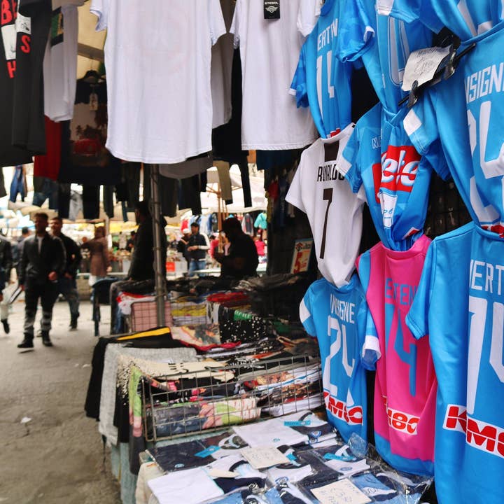 Napoli Voetbal Napels Italië Porto Nolano Marktfotografie Afdrukken voor wholesale door Mo & Paul Photography