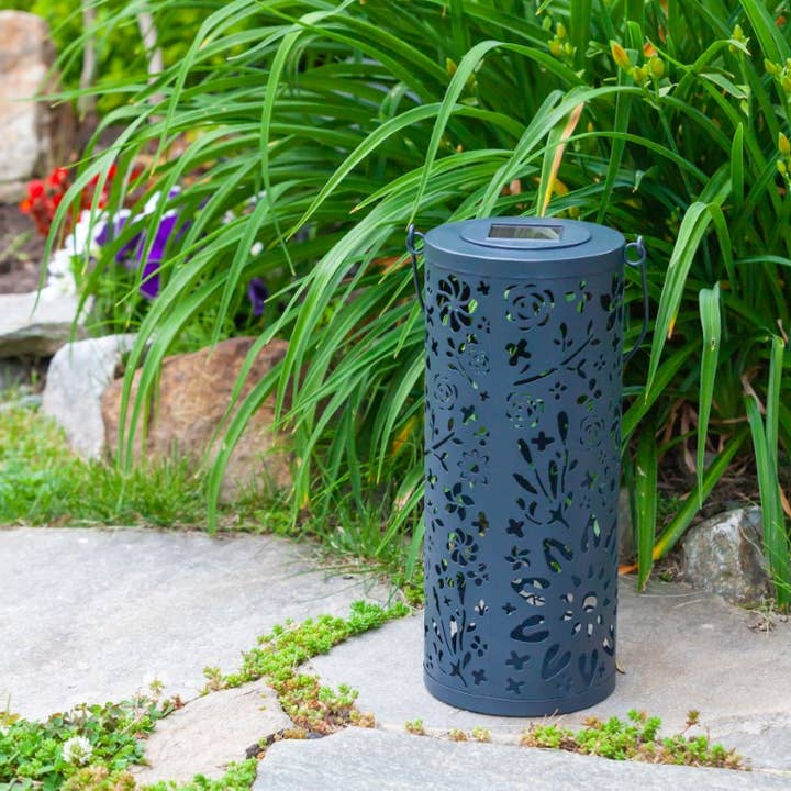 Allsop Home & Garden - Venta al por mayor Luces de exterior/césped - Lámpara solar exterior Metal Bloom de 30 cm - Azul medianoche3