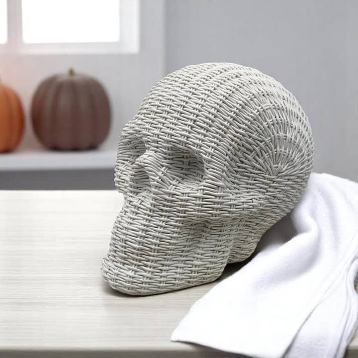 Gia Roma - Wholesale Decorative Figurine - Resin Skull Statue Rattan Halloween Gothic Home Decor Unique37