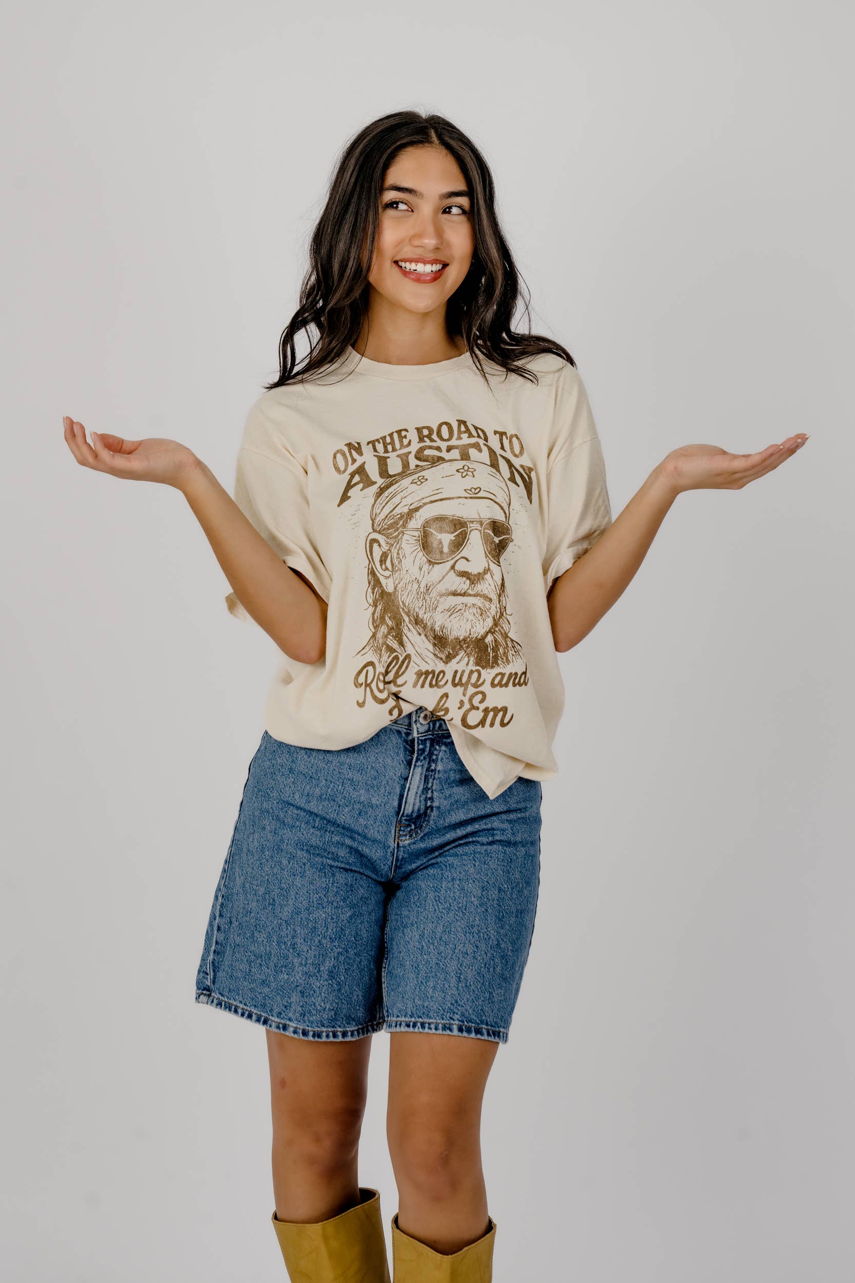 LivyLu - Wholesale Screen Printed T-Shirt - Unisex - Willie Nelson Roll Me Up & Hook Em Horns Thrifted Tee 7