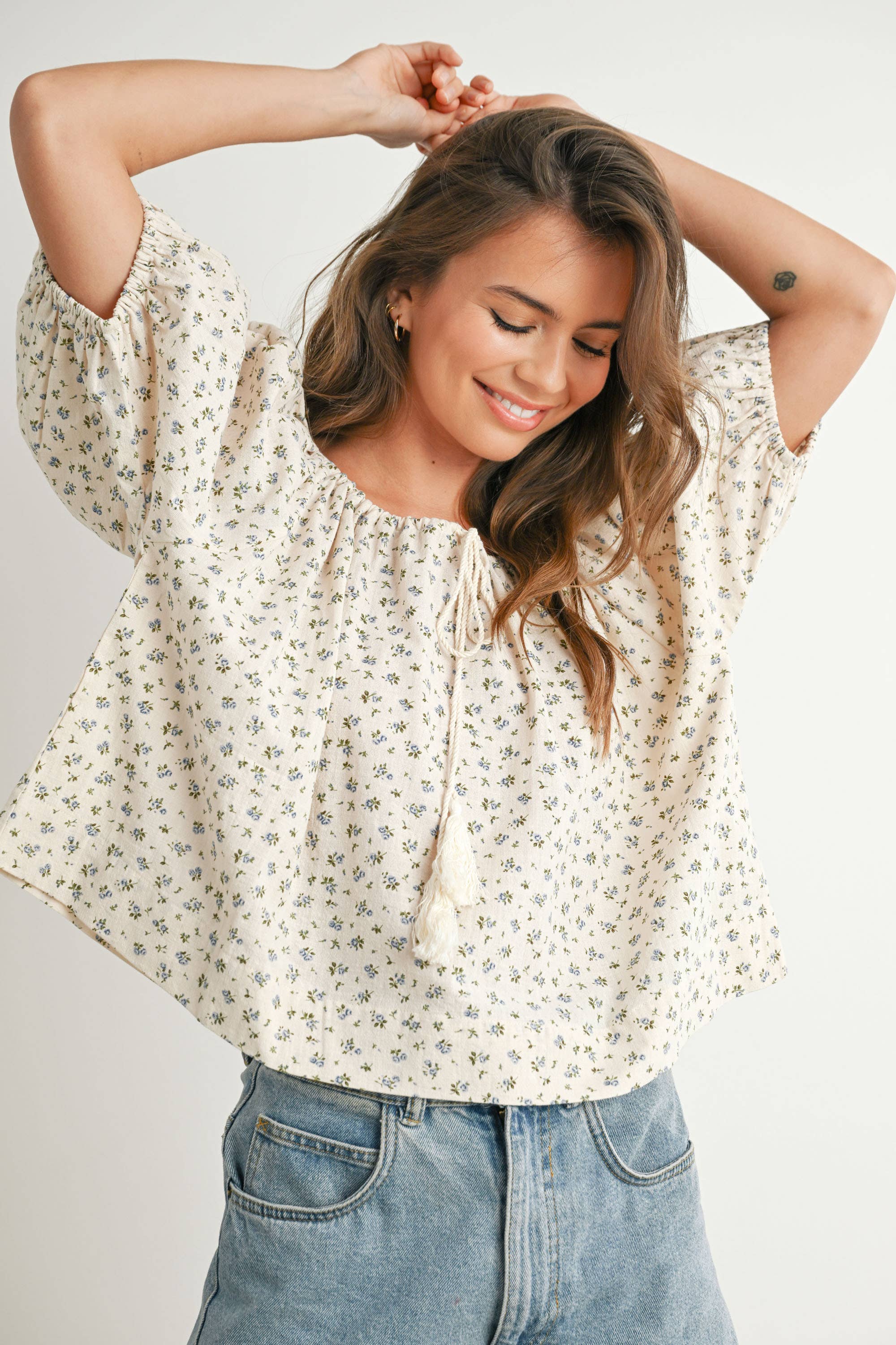 BUTTERMELON - Wholesale Blouse - Women's - Floral Puff Sleeve Top - BMT76874
