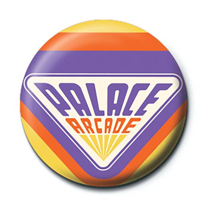 Pyramid International – Engroshandel Reversnål/knap – Fremmede ting (Palace Arcade) 25mm0