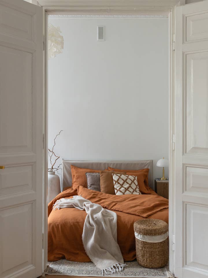 Linen Bedding Set In Cinnamon (1 DC+2 Pillowcases) for wholesale by Linen Spells