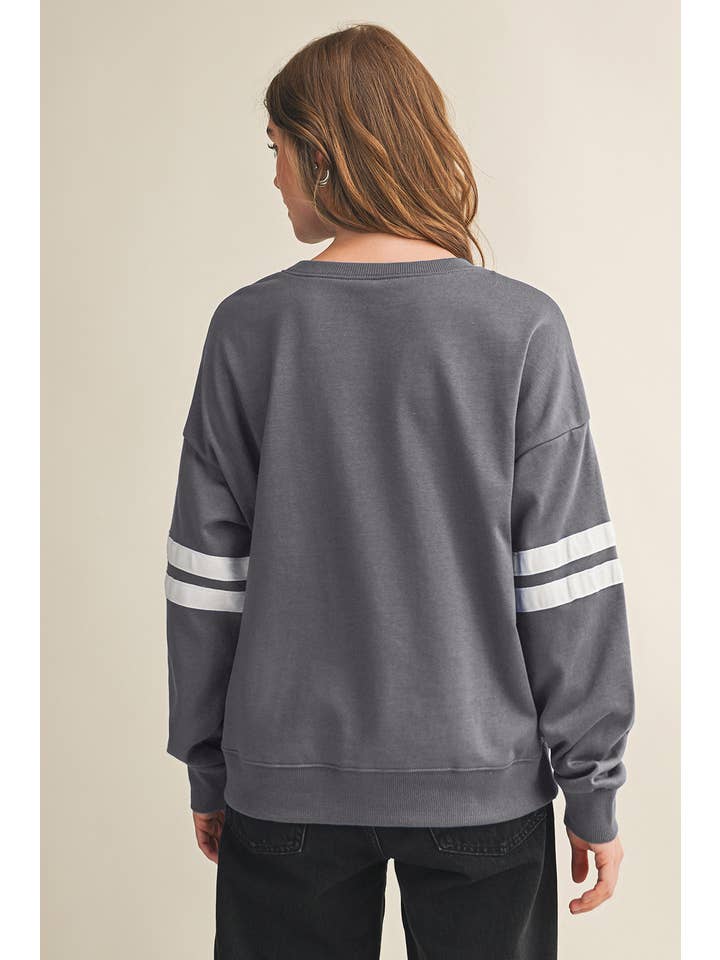 Aapparella - Wholesale Shirt - Women's - Striped Detail Drop Shoulder Oversized Sweatshirt | S-XL22