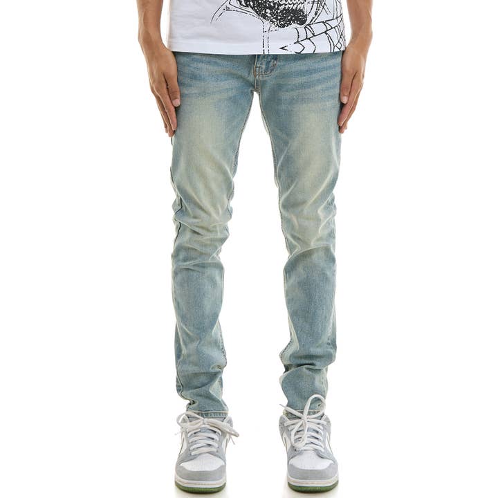 JEANS JUSTOS BÁSICOS por atacado de KDNK