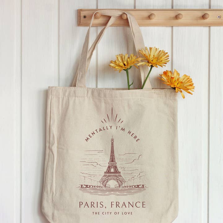 Paris, France / the city of love for wholesale by STARCHIS