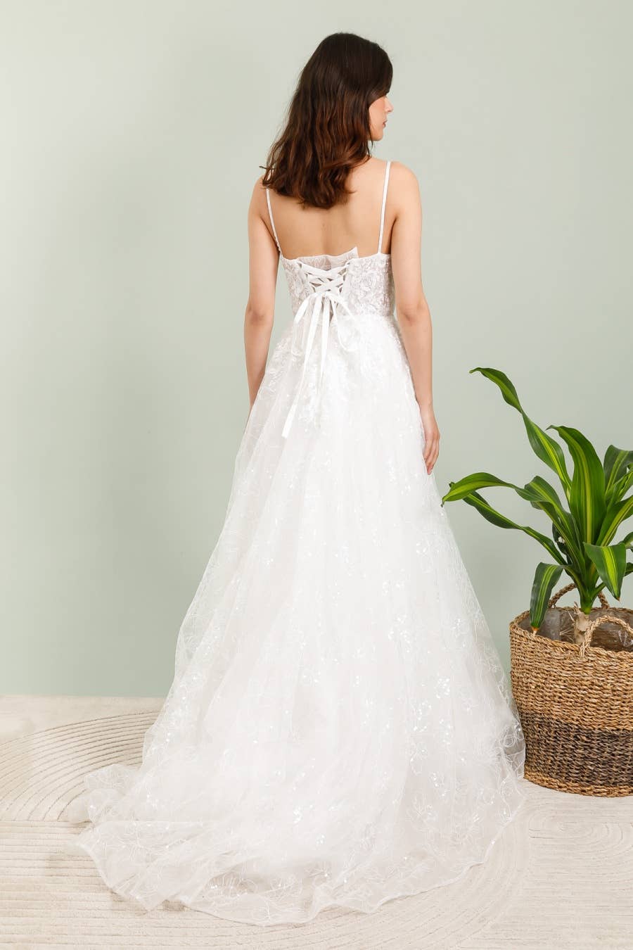 Les Voiliers - Wholesale Gown - Women's - Princess wedding dress with lace and ivory embroidery3