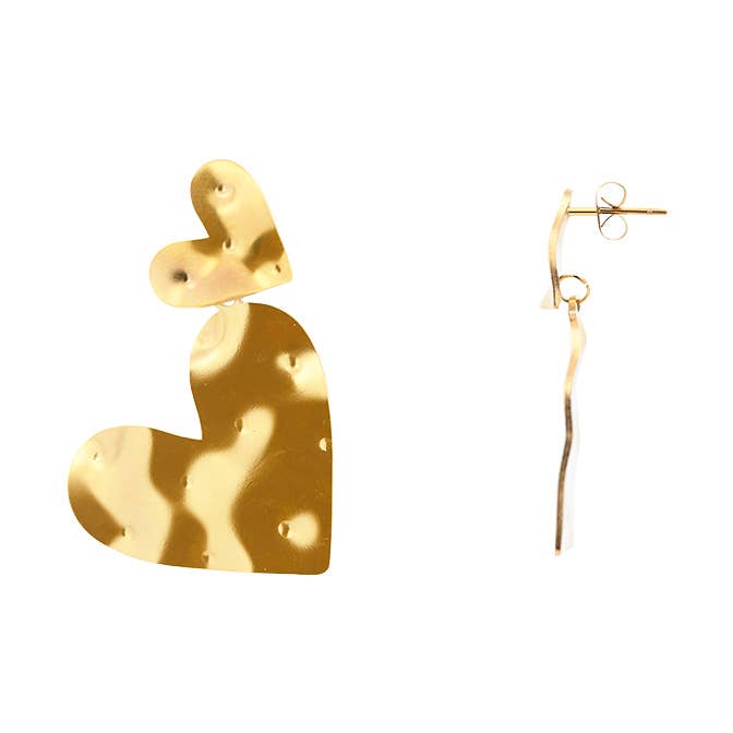 HÄNGANDE ÖRHÄNGEN HJÄRTAN HAMRADE - YY2563O2 för wholesale av AMORINO SRL