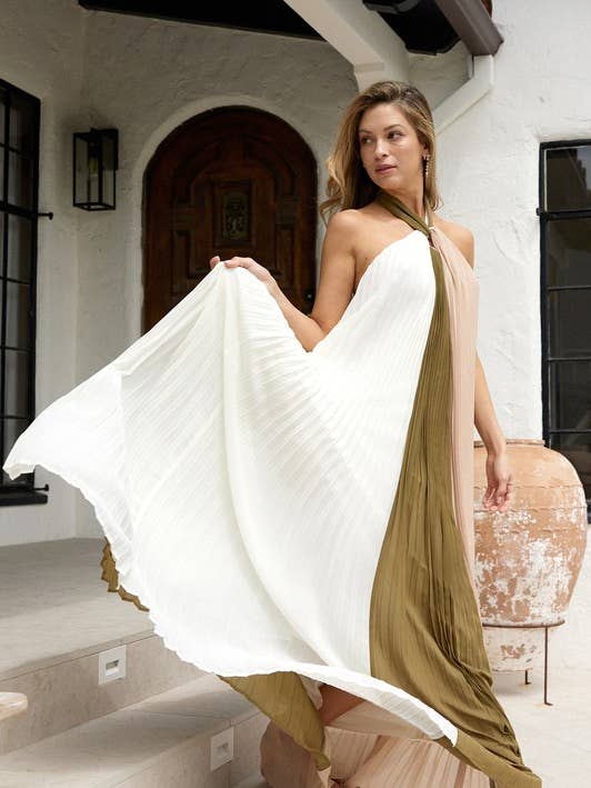 Endless Blu - Wholesale Dress - Women's - Halter Neck Pleated Colorblock Maxi Dress3