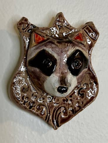 Raccoon on a Plaque for wholesale by Kelly Aaron Creative