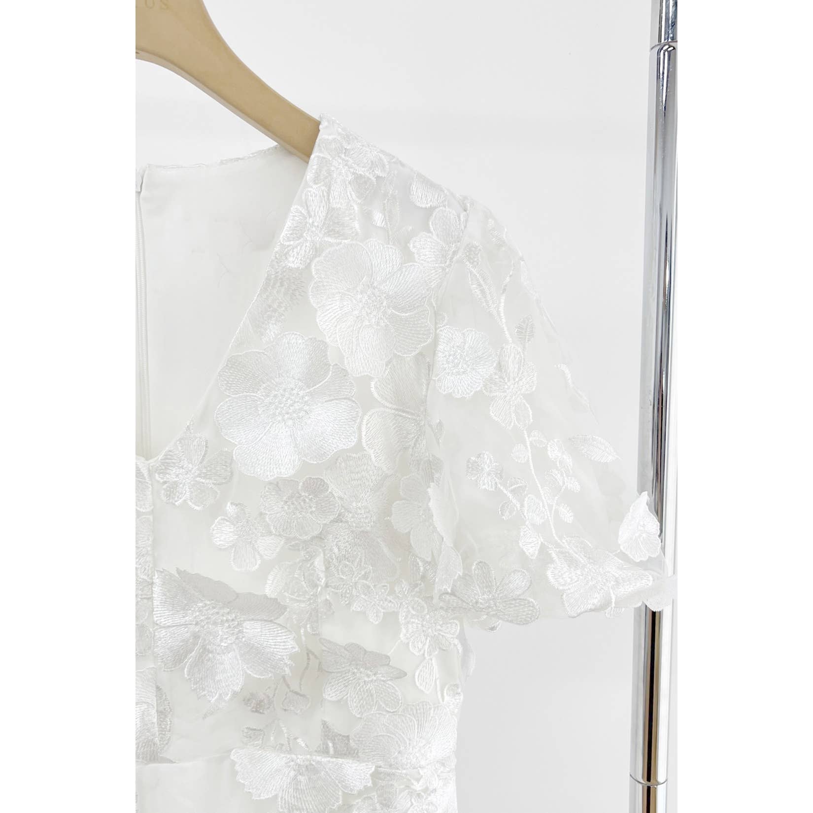 XHHH Inc - Wholesale Dress - Women's - X9035CD.3D Floral Embroidered Mini Dress3