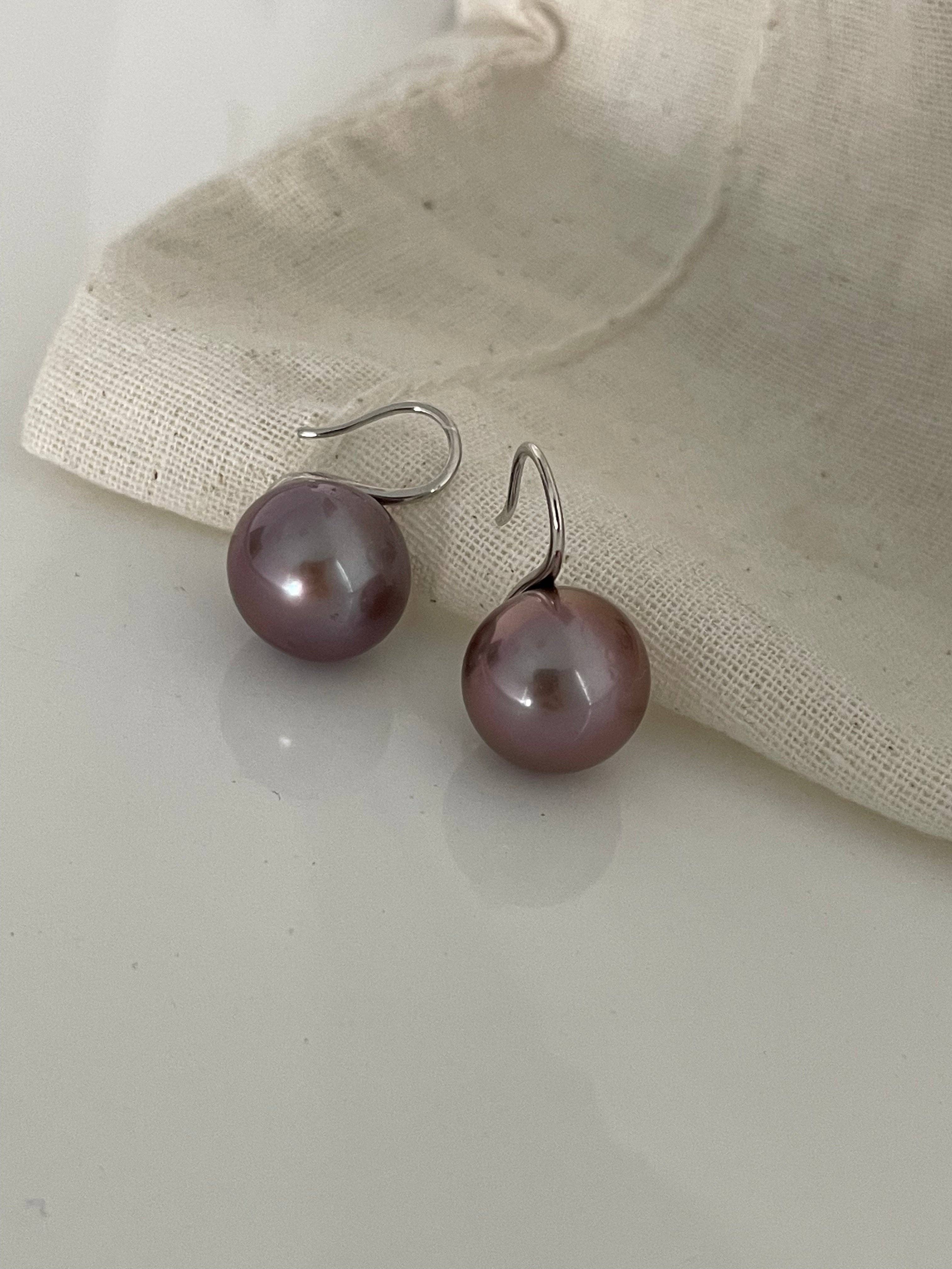 ZEN&CO Studio - Wholesale Dangle Earrings - MERLOT Purple Pearl drop earrings3