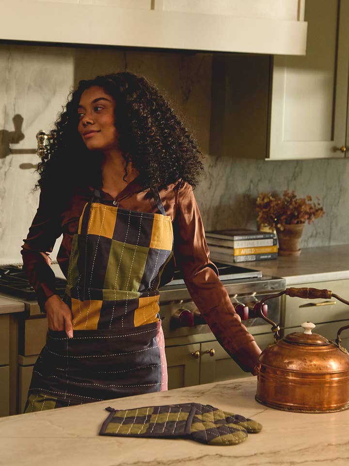 Trellis Organic Cotton Bib Apron - Ochre for wholesale by Anchal