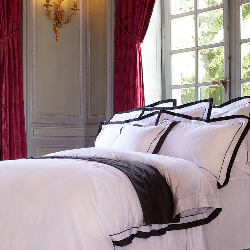 Crown Goose - Wholesale Bedding Set - Jardinne Collection, Majestic Charcoal Full3