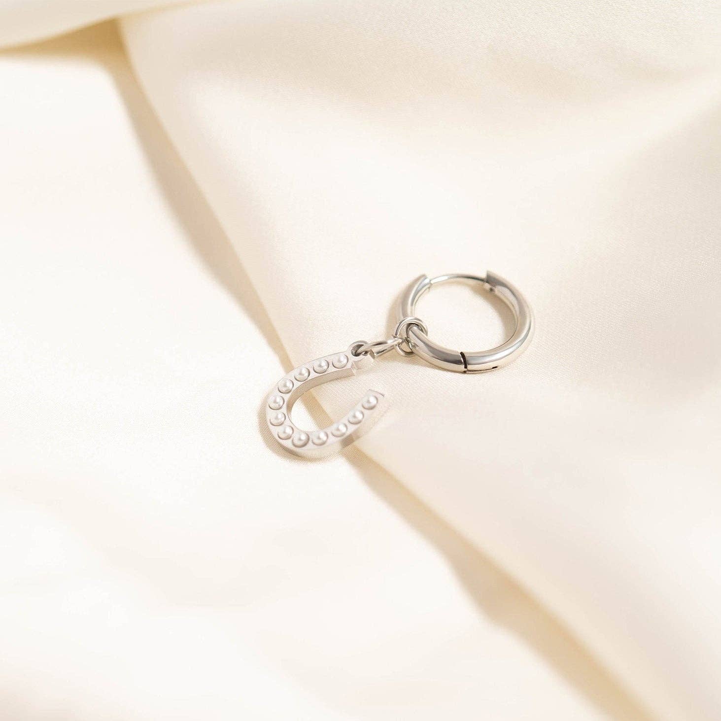 WJW - Wholesale Individual Charm/Pendant - 18K Gold PVD Stainless Steel Pearl Beaded Horseshoe Charm22