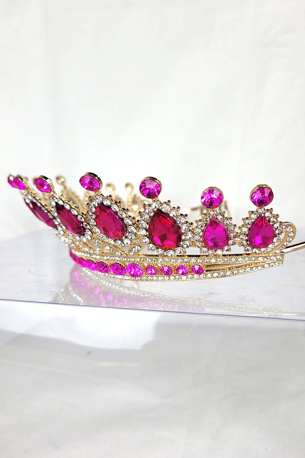 Chicas - Wholesale Tiara - Women's - One Size Fits All Metal Tiara With Jewel Rhinestones HT879-31