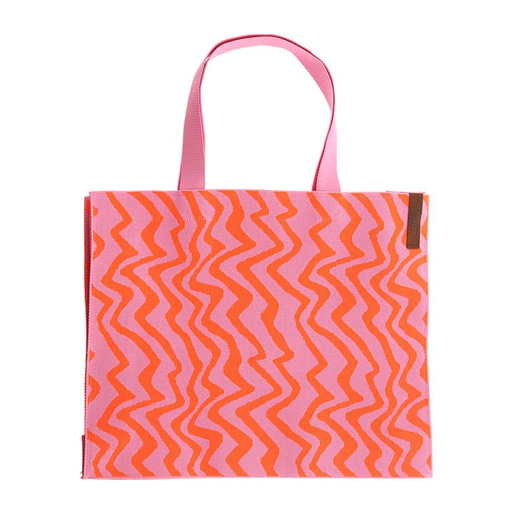 Compradora Lara 26 para venta al por mayor de LOT83