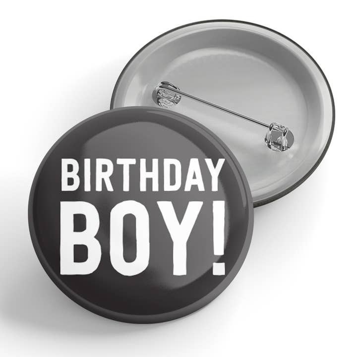 Bouton d'anniversaire pour garçon pour la vente par Black River Letterpress & Paper Co.