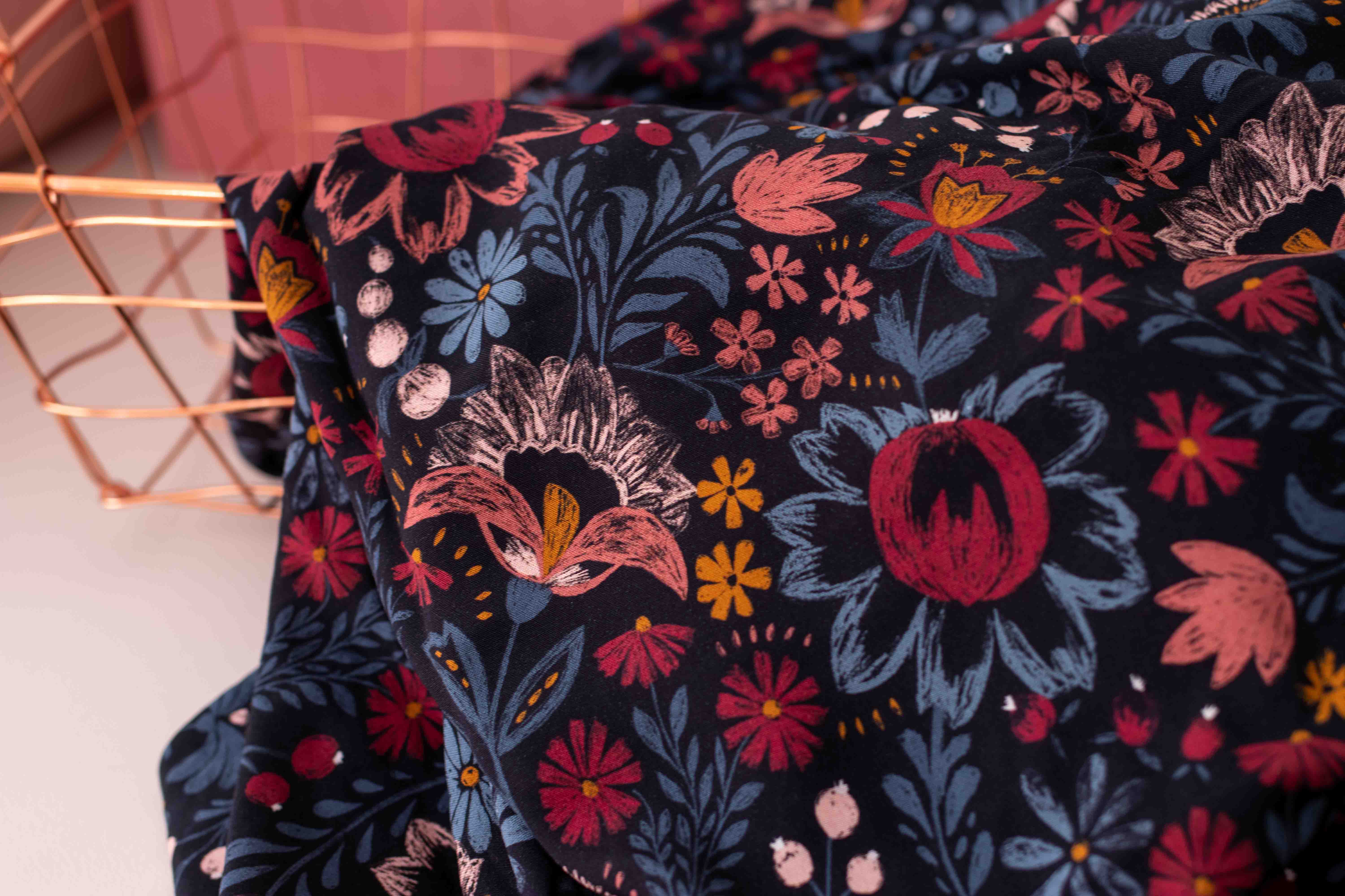 Lise Tailor - Wholesale Fabric - Viscose MATRIOCHKA - per meter1