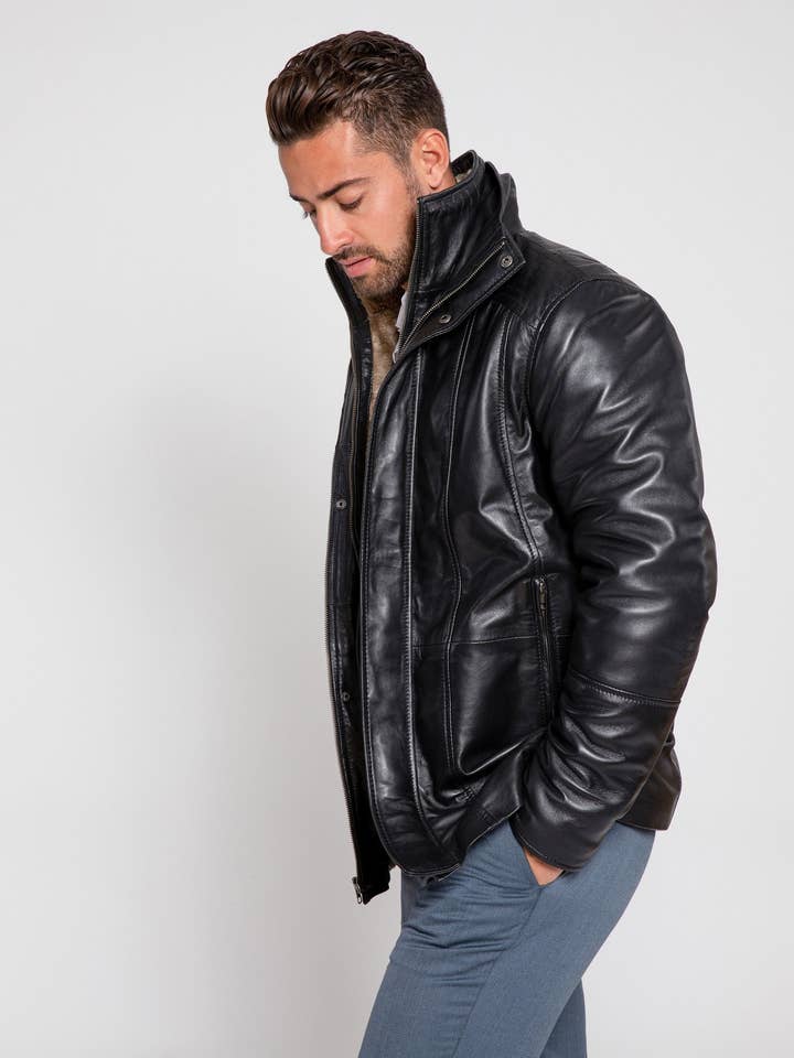 Noir Manteau Tiberius Premium en cuir d'agneau avec fourrure en vente sur Faire3