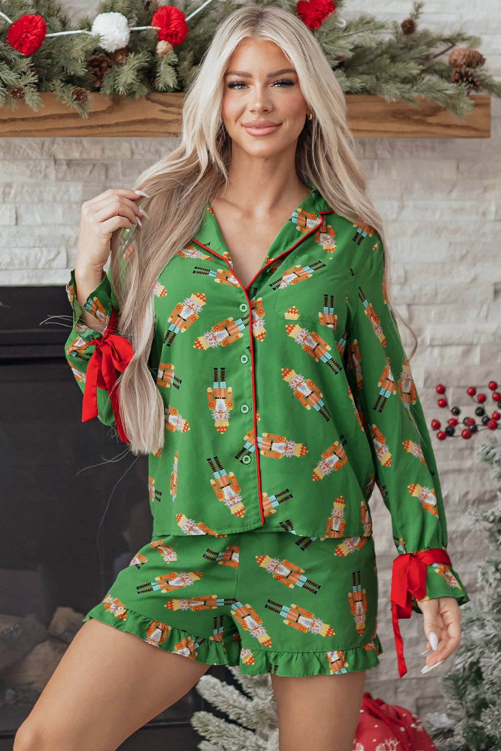 FASHION BLVD - Wholesale Sleepwear Set - Women's - FB Christmas Bow Cuffed Long Sleeve Pajama Set11