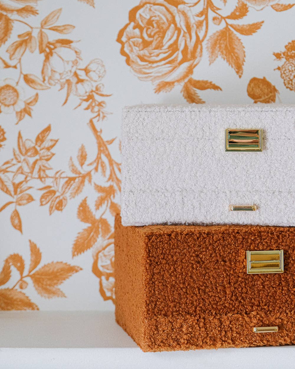 Maison Scarlett - Wholesale Jewelry Box/Organizer - Denise teddy jewelry box13