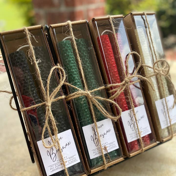 Thy Will Bee Done Apiary - Vendita all'ingrosso Candele cilindriche/candelieri - Candele taper in cera d’api fatte a mano, esposizione completa colori assortiti1