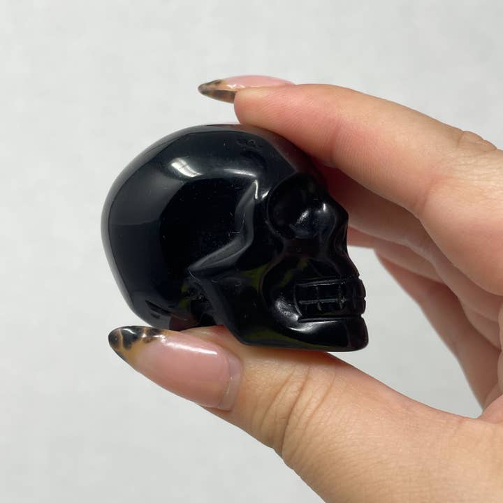 The Crystal Tabby - Wholesale Spiritual Stone/Crystal - Black Obsidian Skulls