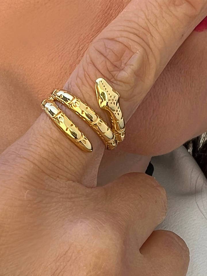 Anillo AÑO DE LA SERPIENTE | Oro de 18K sobre plata de ley para venta al por mayor de Sonia Hou Jewelry