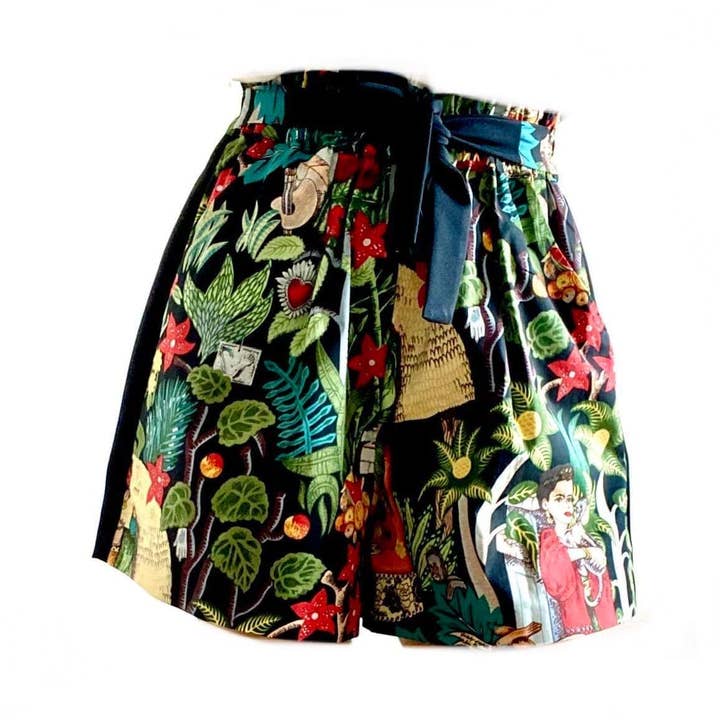 One size shorts
Frida for wholesale by Mesmerize