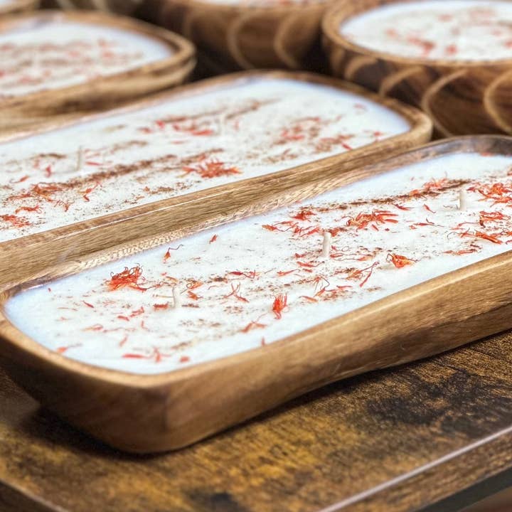 Dough Wood Bowl Candle Large 25 oz. 4 Wick - Various Scents for wholesale by Mud Lake Soap Shop