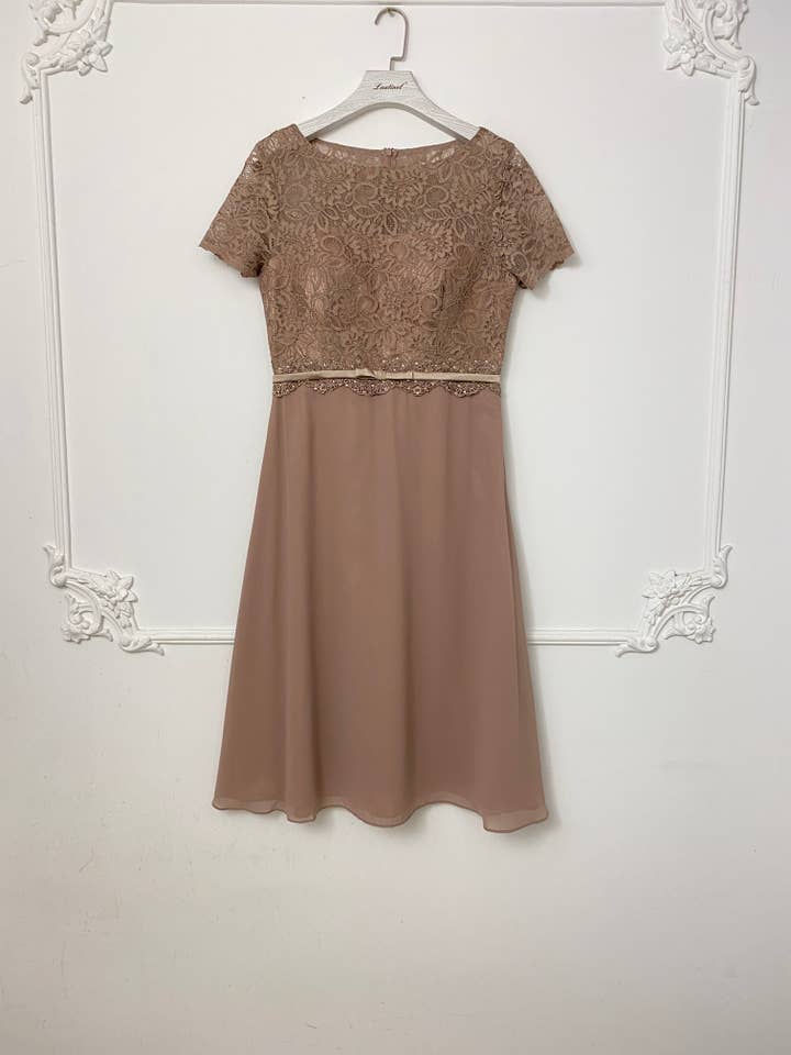 Lautinel - Wholesale Dress - Women's - Plus size lace cocktail dress with boat neckline R8198G2