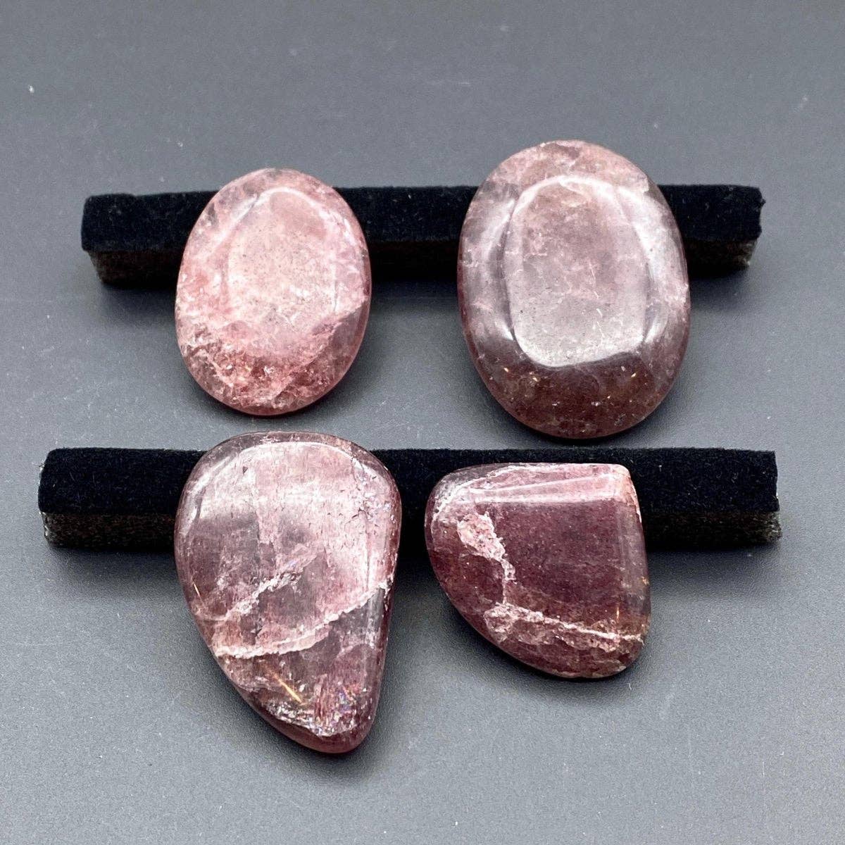 Crystal River Gems LLC – wholesale Spiritual stone/crystal – Strawberry Quartz Gemstone Cabochon0