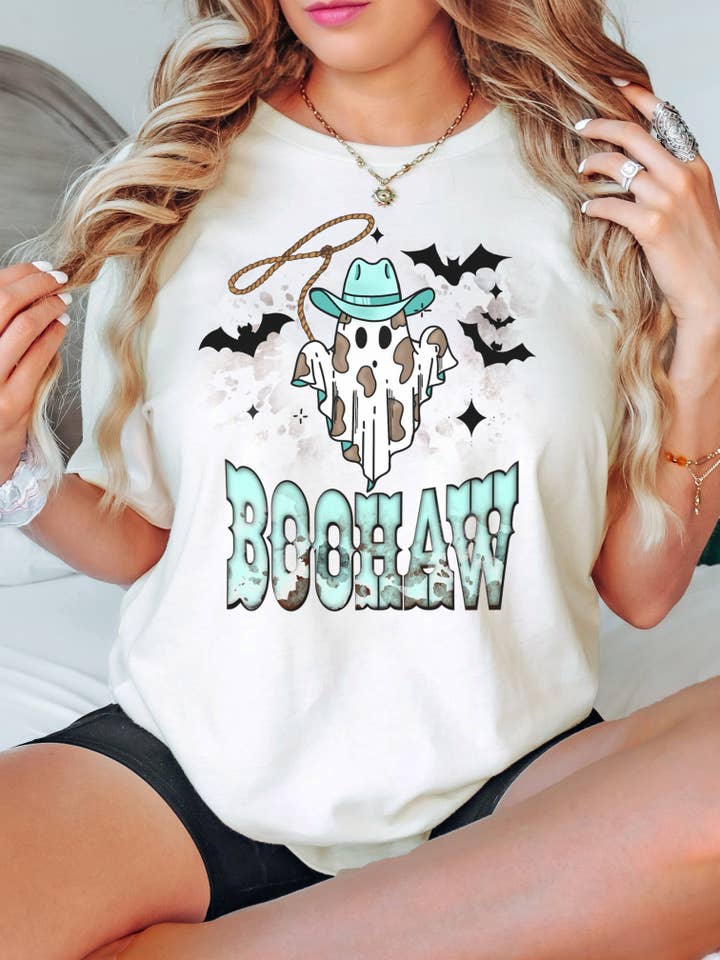 Boohaw grafisk T-shirt | Halloween-samling for engroshandel hos KOKO + FOX WHOLESALE