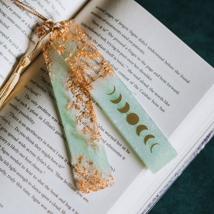 Dège Creative – Engroshandel Bogmærke – Sagegrøn Månefaser & Geode Bogmærke3