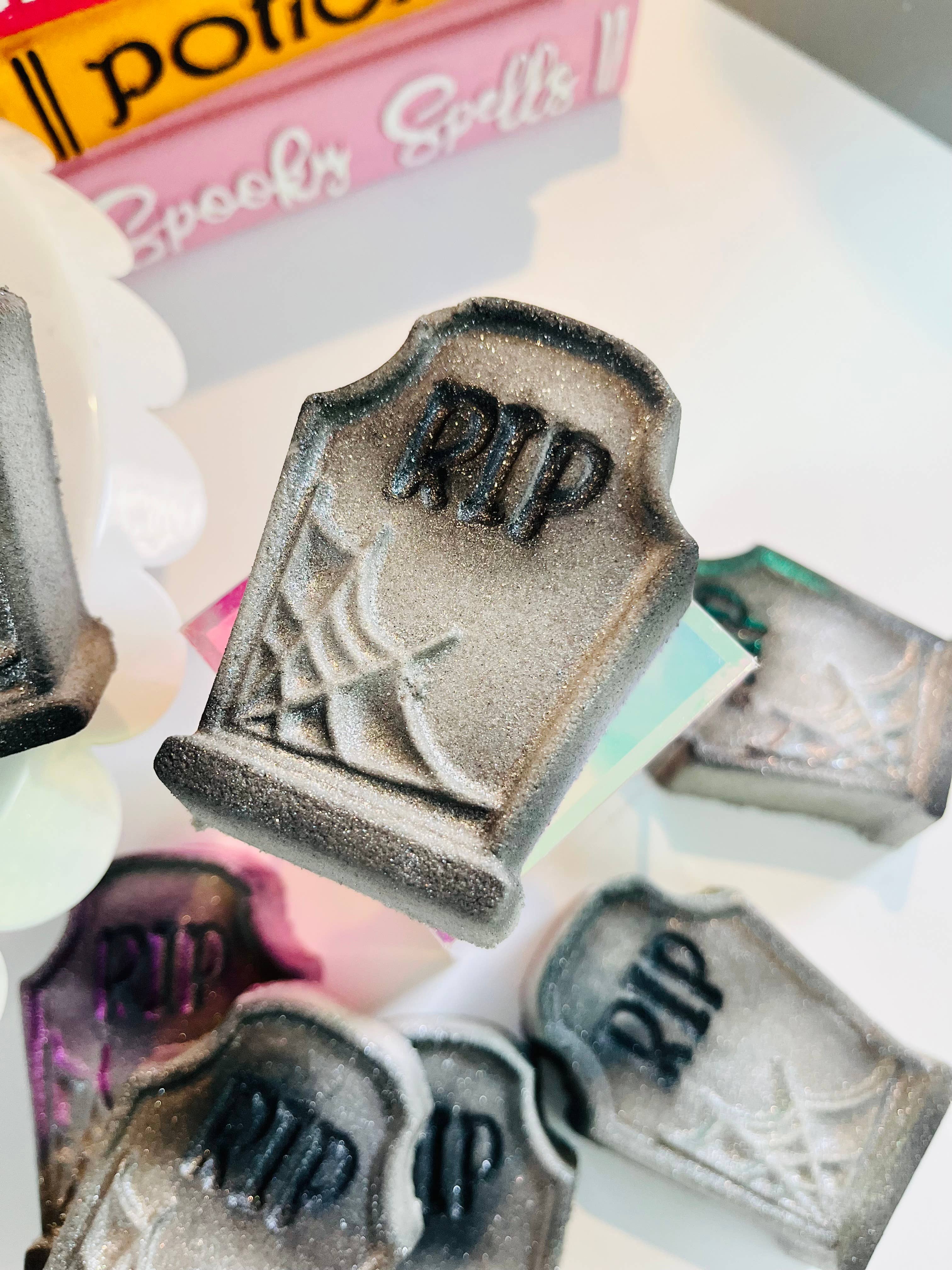 The Burlap Barn Company - Wholesale Bruisbal/schuim - Grafsteen Badbom, Dood Prachtig1