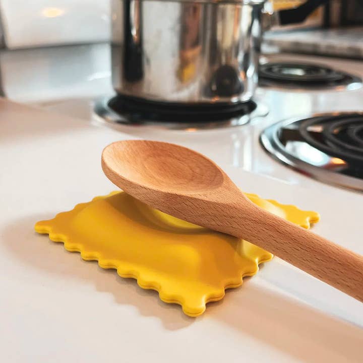 Fred & Friends - Wholesale Spoon Rest - Sauced Up - Ravioli Spoon Rest