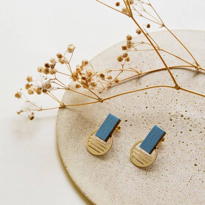 Pithy - Wholesale Stud/Post Earrings - Mare Bar Studs5