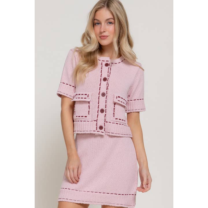 ENSEMBLE CARDIGAN ET MINI-JUPE pour la vente par HiteJeans