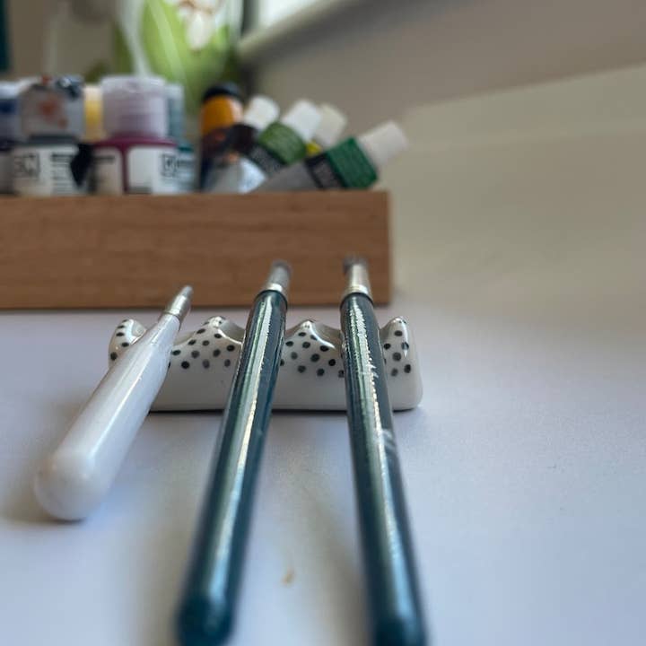 Muddy Ceramic Limited – Engroshandel Maling/vokspensel – Miniature penselholder, keramisk penselholder, penselstøtte, penselholder, penselholder, hvid børstestøtte, gave til kunstnere2