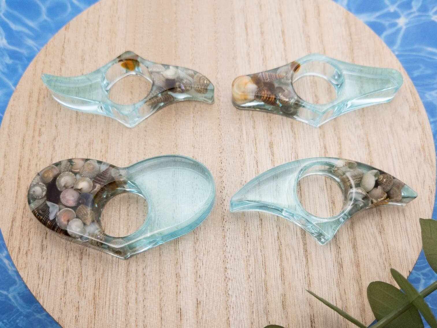 Botanically Bookish - Wholesale Book Holder - Beach Resin Book Page Holder, Ocean Thumb Page Spreader6