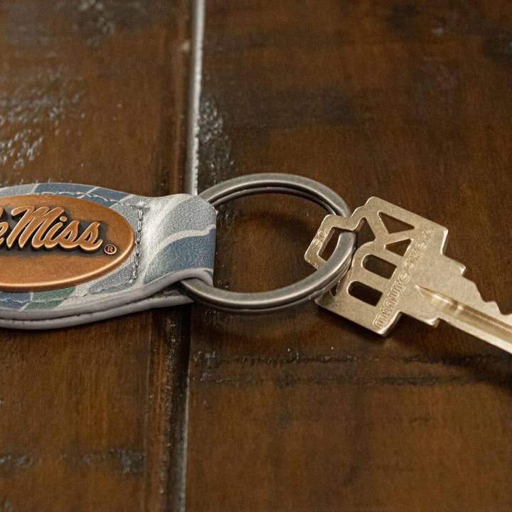 Zep-Pro - Wholesale Keychain - Unisex - Ole Miss Rebels Oval Camo Leather Key Fob.5